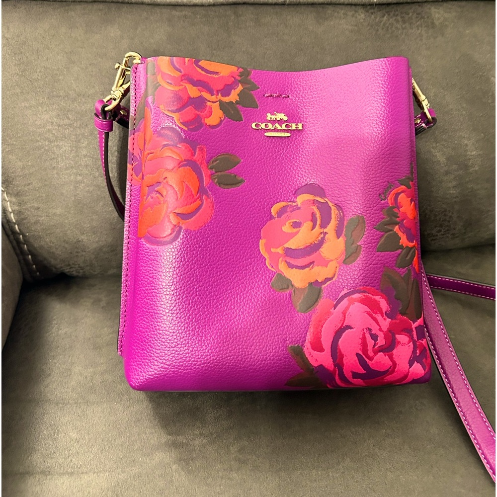 Coach bucket purse